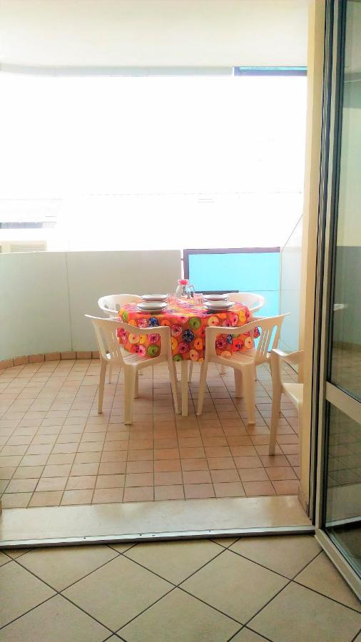 Green Holiday Wohnung Mit Schwimmbad Μπιμπιόνε Εξωτερικό φωτογραφία