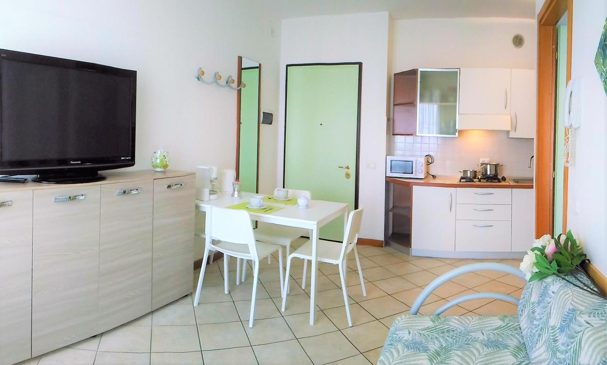 Green Holiday Wohnung Mit Schwimmbad Μπιμπιόνε Εξωτερικό φωτογραφία